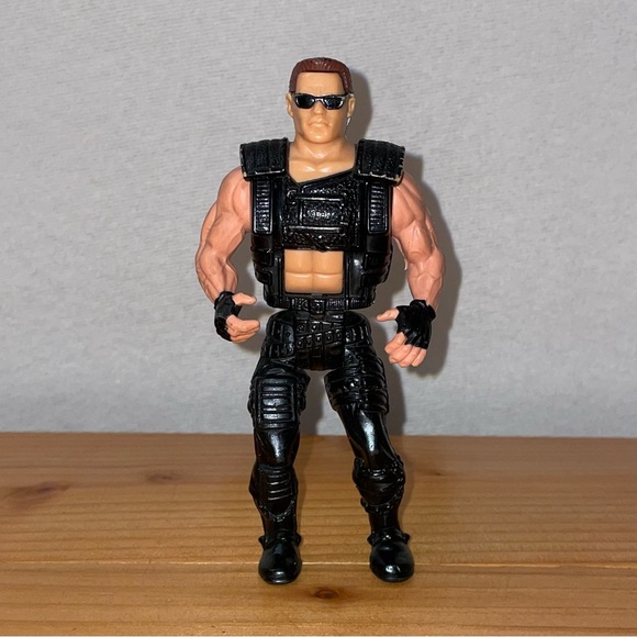 VINTAGE 1992 KENNER TERMINATOR Action Figure Toy - Picture 1 of 6